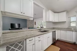 4749 Courtland Ln, Carmichael, CA 95608 - Photo 19