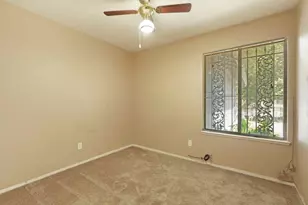 1288 Derrick Dr, Stockton, CA 95206 - Photo 13