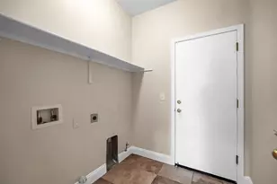 2461 S Mountainside Dr, Los Banos, CA 93635 - Photo 15