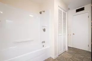 1048 Laurel Ave, Olivehurst, CA 95961 - Photo 17
