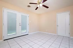 1048 Laurel Ave, Olivehurst, CA 95961 - Photo 7
