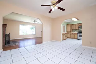 1048 Laurel Ave, Olivehurst, CA 95961 - Photo 9