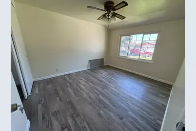 806 E Longview Avenue, Stockton, CA 95207 - Photo 5