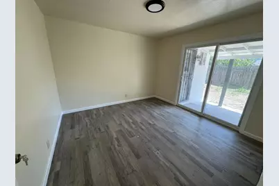 806 E Longview Avenue, Stockton, CA 95207 - Photo 7