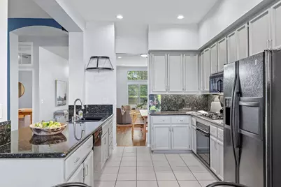 4313 Saint Jones Court, Elk Grove, CA 95758 - Photo 9