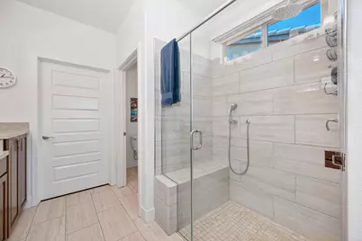 8536 Avelin Place, El Dorado Hills, CA 95762 - Photo 21
