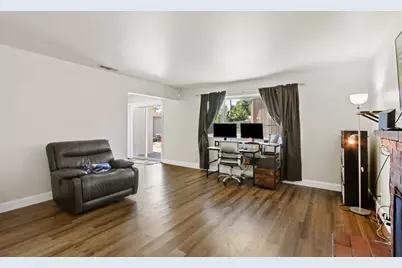 3020 Mills Park Lane, Rancho Cordova, CA 95670 - Photo 5