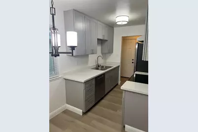 924 Dornajo Way, Sacramento, CA 95864 - Photo 15