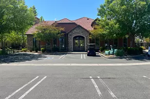 1057 Marseille Ln, Roseville, CA 95747 - Photo 3