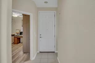 1057 Marseille Ln, Roseville, CA 95747 - Photo 23