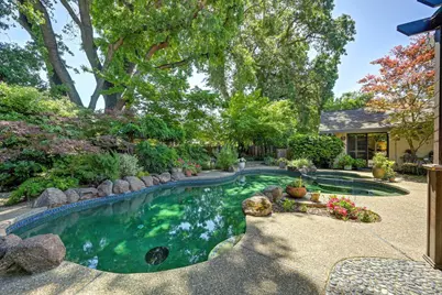 7671 Greenhaven Drive, Sacramento, CA 95831 - Photo 33
