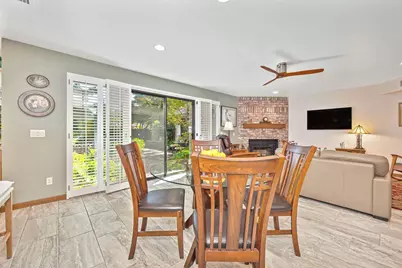 7671 Greenhaven Drive, Sacramento, CA 95831 - Photo 9