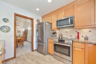 7671 Greenhaven Dr, Sacramento, CA 95831 - Photo 61