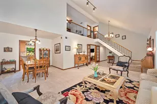 7671 Greenhaven Dr, Sacramento, CA 95831 - Photo 21