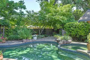 7671 Greenhaven Dr, Sacramento, CA 95831 - Photo 35