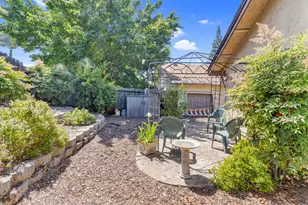 7022 Sprig Dr, Sacramento, CA 95842 - Photo 31