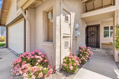 7022 Sprig Drive, Sacramento, CA 95842 - Photo 5