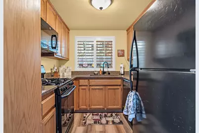 1675 Vernon Street #51, Roseville, CA 95678 - Photo 11
