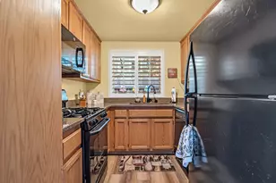 1675 Vernon St, Roseville, CA 95678 - Photo 11