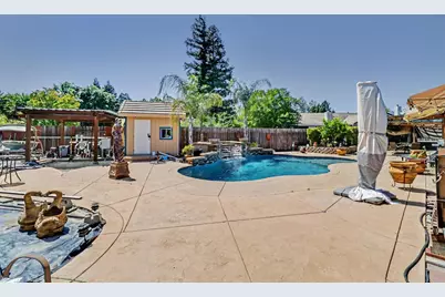 9370 Carrolton Place, Elk Grove, CA 95624 - Photo 29