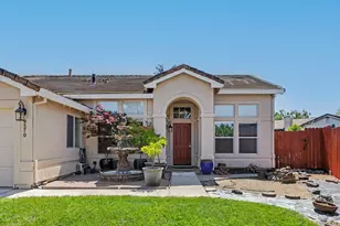 9370 Carrolton Pl, Elk Grove, CA 95624 - Photo 5