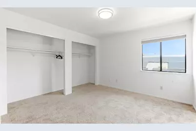 8471 Fontenay Way, Stockton, CA 95210 - Photo 35