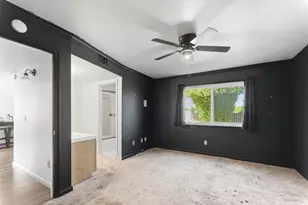 8471 Fontenay Way, Stockton, CA 95210 - Photo 17