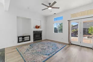 9077 Bedrock Ct, Sacramento, CA 95829 - Photo 11