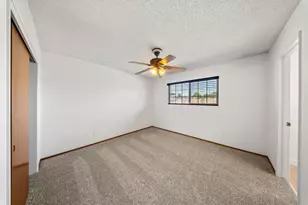 1404 Pepperwood Dr, Modesto, CA 95350 - Photo 21