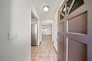 1404 Pepperwood Dr, Modesto, CA 95350 - Photo 5