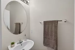 9087 Trumbauer Way, Elk Grove, CA 95758 - Photo 31