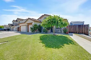 6500 Oscar Cir, Elk Grove, CA 95757 - Photo 3