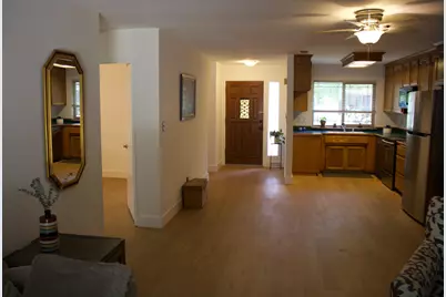 613 Hermosa Pl, Davis, CA 95616 - Photo 3