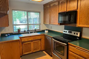 613 Hermosa Pl, Davis, CA 95616 - Photo 3