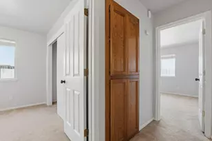 1707 Chateau Dr, Olivehurst, CA 95961 - Photo 23