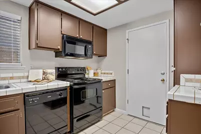1820 S Central Avenue, Tracy, CA 95376 - Photo 17
