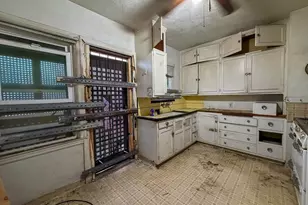 1356 83rd Ave, Oakland, CA 94621 - Photo 9