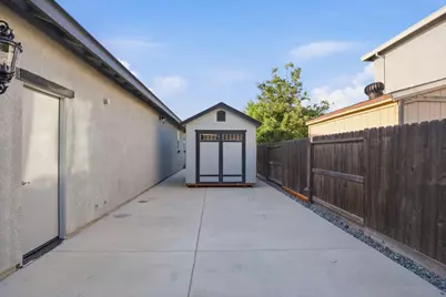 655 Mono Street, Manteca, CA 95337 - Photo 33