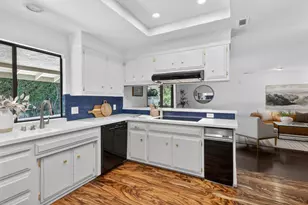 9746 Mira Del Rio Dr, Sacramento, CA 95827 - Photo 13
