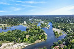9746 Mira Del Rio Dr, Sacramento, CA 95827 - Photo 45