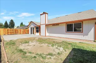 1924 Pebble Beach Dr, Yuba City, CA 95993 - Photo 39