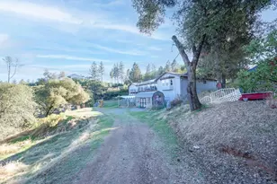 242 Montgomery Dr, Mokelumne Hill, CA 95245 - Photo 65