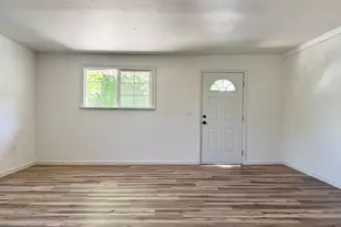 254 W 3rd St, Stockton, CA 95206 - Photo 13