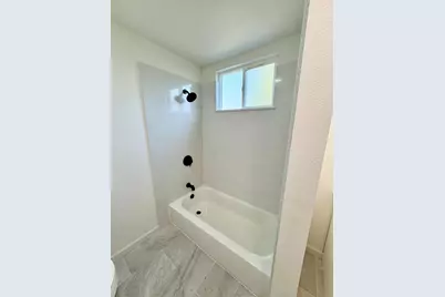 254 W 3rd Street, Stockton, CA 95206 - Photo 5