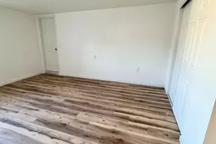 254 W 3rd St, Stockton, CA 95206 - Photo 11
