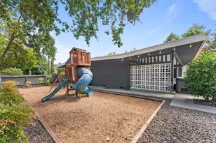 4935 Fair Oaks Blvd, Carmichael, CA 95608 - Photo 43