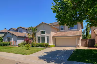1933 Bastona, Elk Grove, CA 95758 - Photo 3