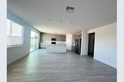 1424 Monkton Way, Sacramento, CA 95835 - Photo 9