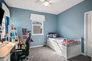 2327 Aerostar Way, Sacramento, CA 95834 - Photo 27