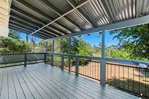 1425 Pleasant St, Redding, CA 96001 - Photo 29